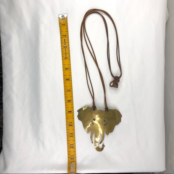 Artisan Hand Crafted Elephant on Leather Necklace. - Picture 4 of 15